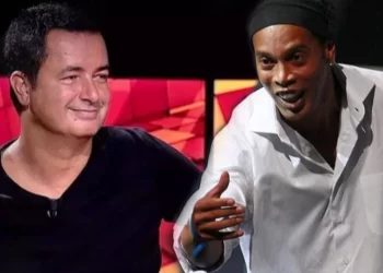 Ronaldinho Survivor All-Star’a imza attı! Acun Ilıcalı ile takım olup Sercan Yıldırım’a karşı mücadele ettiler