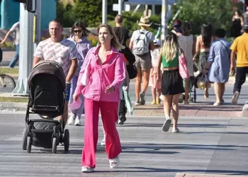 Ruslar fahiş kiralar sebebiyle Antalya’dan ayrılıyor