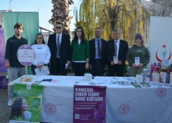 Sinop Gerze’de Dünya Kanser Günü ve Sigarayı Bırakma Günü standı açıldı