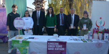 Sinop Gerze’de Dünya Kanser Günü ve Sigarayı Bırakma Günü standı açıldı