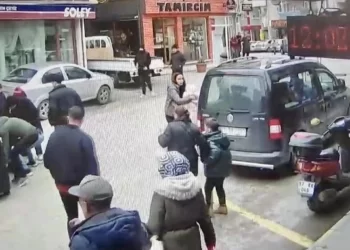 Sinop’ta bir çocuğa otomobil çarptı!