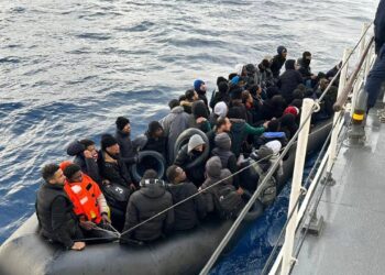 Yunanistan’a kaçmak isteyen 55 düzensiz göçmen yakalandı!