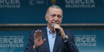 Erdoğan: Eski karanlık ve kaotik günleri kimse geri getiremeyecek