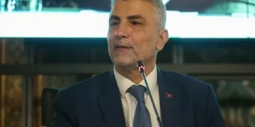 Bakan Bolat: İOSB’nin yenilenebilir enerji alanını dikkate almalarını tavsiye ediyoruz