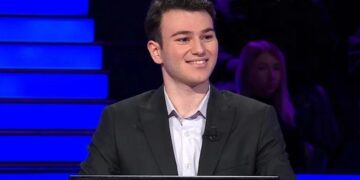 Kim Milyoner Olmak İster’de 5 milyonluk soru ne? Berk Göktaş 5 milyonluk soruyu doğru bildi!