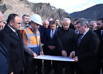 Bakan Uraloğlu: Nisan ayında Yusufeli Viyadüğü hizmete alınacak