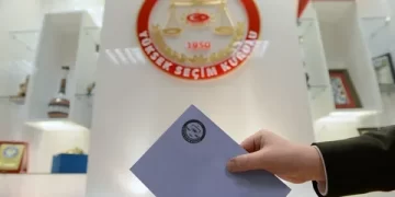 Siyasi parti liderleri ve adayların nerede oy kullanacakları belli oldu