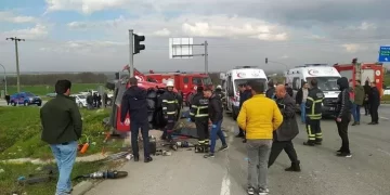 Tekirdağ’da feci kaza: 5 ölü, 10 yaralı