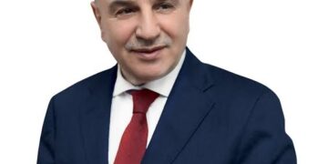 Turgut Altınok, ‘Ankara’da öndeyiz’ diyerek son anketi duyurdu!