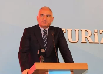 Bakan Ersoy açıkladı: Türkiye turizm ana planımızı güncelledik