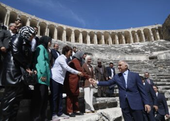 Bakan Ersoy açıkladı: Aspendos’ta kazı ve restorasyon çalışmalarını tamamlamayı planlıyoruz