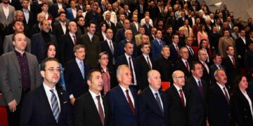 Bakan Şimşek Denizli iş dünyası ile toplantı gerçekleştirdi