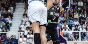 Beşiktaş, deplasmanda Aliağa Petkimspor’u rahat geçti!