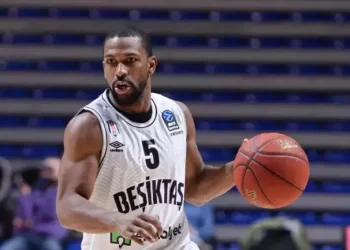 Beşiktaş Emlakjet, EuroCup'ta yarı finale yükseldi! Beşiktaş Emlakjet, EuroCup’ta yarı finale yükseldi!