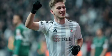 Beşiktaş, TFF’nin Semih Kılıçsoy kararına tepki gösterdi!