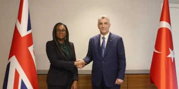 Bakan Bolat, İngiliz mevkidaşı Badenoch ile bir araya geldi