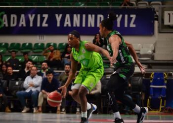 Darüşşafaka Lassa, TOFAŞ’ı deplasmanda geçti!