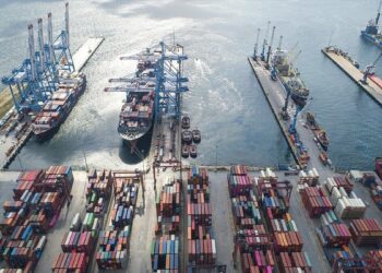 Şubat ayında dış ticarette 7 milyar dolarlık bir açık kaydedildi