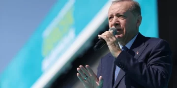 Cumhurbaşkanı Erdoğan, İmamoğlu’na karşı sert ifadeler kullandı: Tutmayın küçük enişteyi