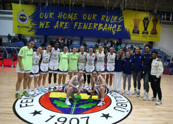 Fenerbahçe Alagöz Holding, evinde rahat kazandı!