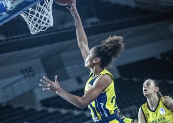 Fenerbahçe Alagöz Holding, Çankaya Üniversitesi’ni farklı yendi!