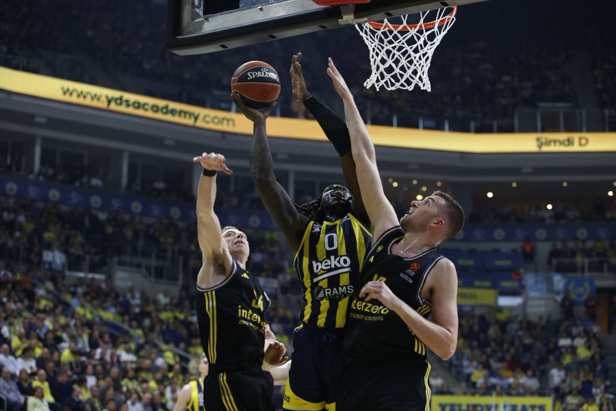 fenerbahce beko alba berlin i farkli gecti habermeydan