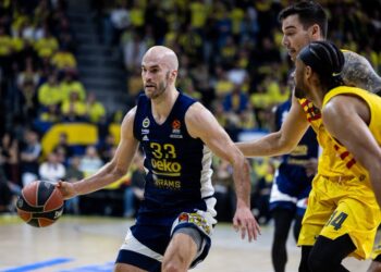 Fenerbahçe Beko, Barcelona’yı devirip ikili averajı aldı!