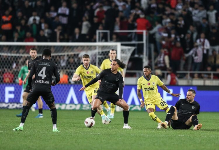 fenerbahce hatay dan 3 puanla dondu habermeydan