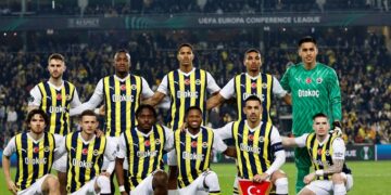 Fenerbahçe, Konferans ligi’nde çeyrek finale çıktı!
