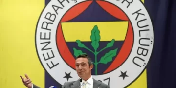 Fenerbahçe olağanüstü toplantı kararını KAP’a bildirdi!