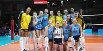 Fenerbahçe Opet, deplasmanda PTT’yi rahat geçti!