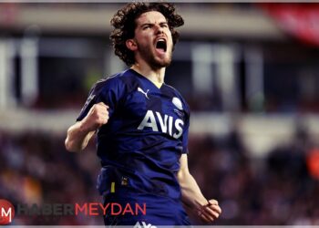 Arsenal ve Tottenham, Ferdi Kadıoğlu İçin Karşı Karşıya Gelebilir!