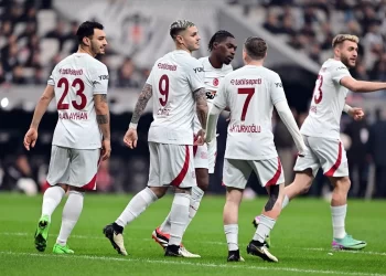 Galatasaray, Beşiktaş derbisini tek golle geçti!