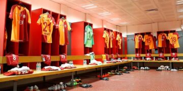 Galatasaraylı futbolcuların formalarının çalınması davasında mütalaa açıklandı