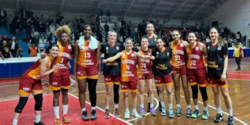 Galatasaray, İzmit Belediyespor’u geçip yarı finale yükseldi!