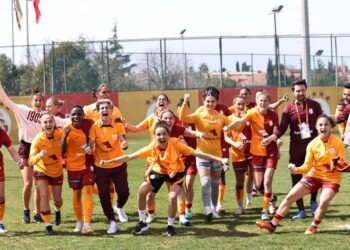 Galatasaray Petrol Ofisi, son dakikada kazanarak liderliğini sürdürdü!