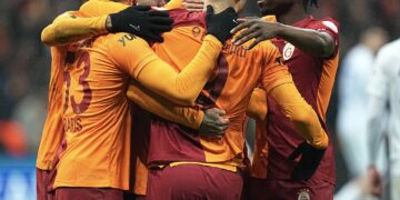 Galatasaray, RAMS Park’ta Rizespor’a gol oldu yağdı!