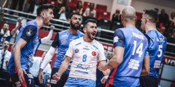 Halkbank, Kupa Voley’de Fenerbahçe’yi yenip finale çıktı!