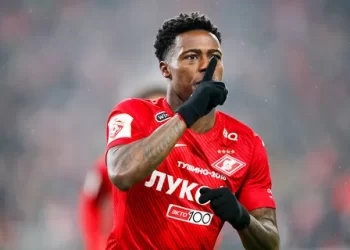 Hollandalı futbolcu Dubai’de tutuklandı!