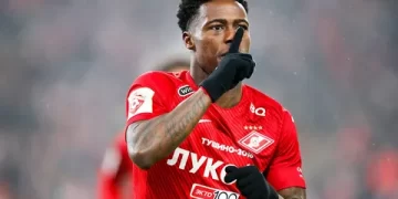 Hollandalı futbolcu Dubai’de tutuklandı!