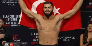 İbo Aslan, ilk UFC maçında Anton Turkalj’yi nakavt etti!