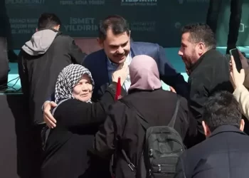 AK Parti adayı Kurum: Telaşlılar, ne yapacaklarını bilmiyorlar