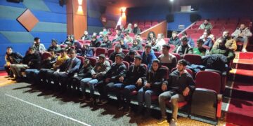 Muş Belediyesi, özel çocukları sinema ile buluşturdu!