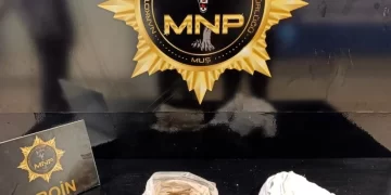 Muş’ta durdurulan otobüsteki yolcunun ayağındaki alçıdan uyuşturucu çıktı!