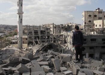 Ramazan ayının ilk gününde İsrail ordusu çok sayıda Filistinliyi öldürdü