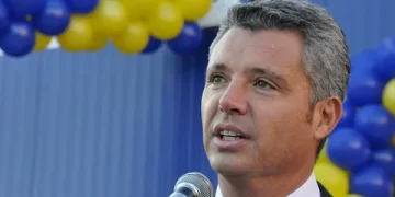 Sadettin Saran, Fenerbahçe Başkanlığı için görevinden istifa etti!
