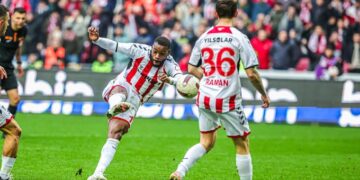 Samsunspor, Ankaragücü’ne acımadı!