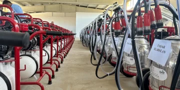 Çiftçilere ‘süt sağım makinesi’ desteği verilecek