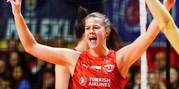 THY, Fenerbahçe Opet’i final setinde yendi!