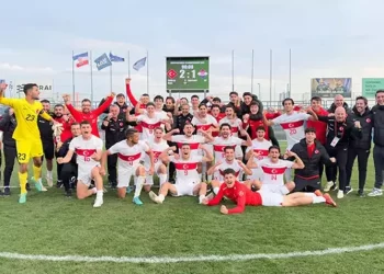 Türkiye U19 Takımı, 2'de 2 yaparak Avrupa Şampiyonası biletini kaptı! Türkiye U19 Takımı, 2’de 2 yaparak Avrupa Şampiyonası biletini kaptı!